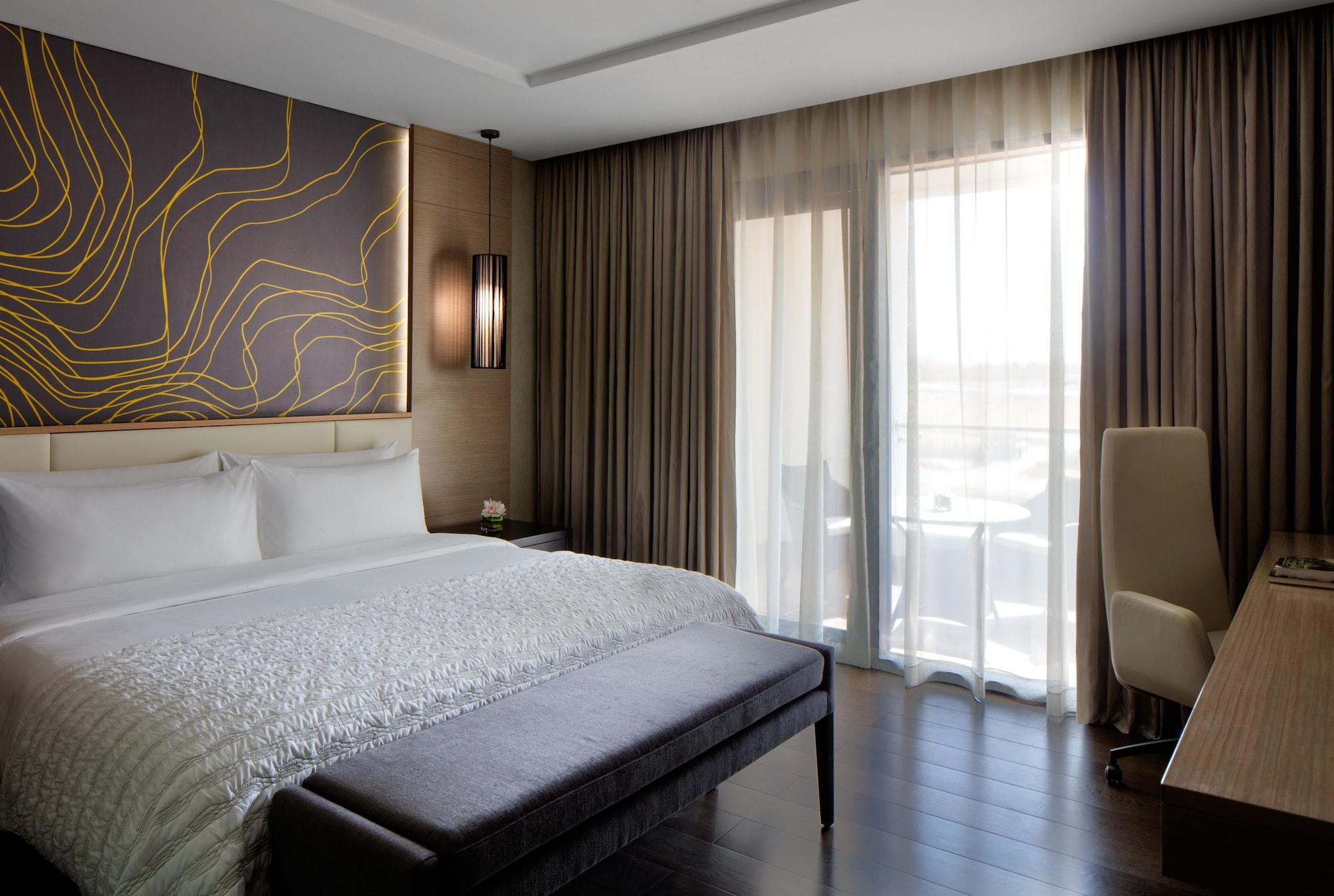 Radisson Collection Muscat, Hormuz Grand Hotel Exterior foto A bedroom at the hotel