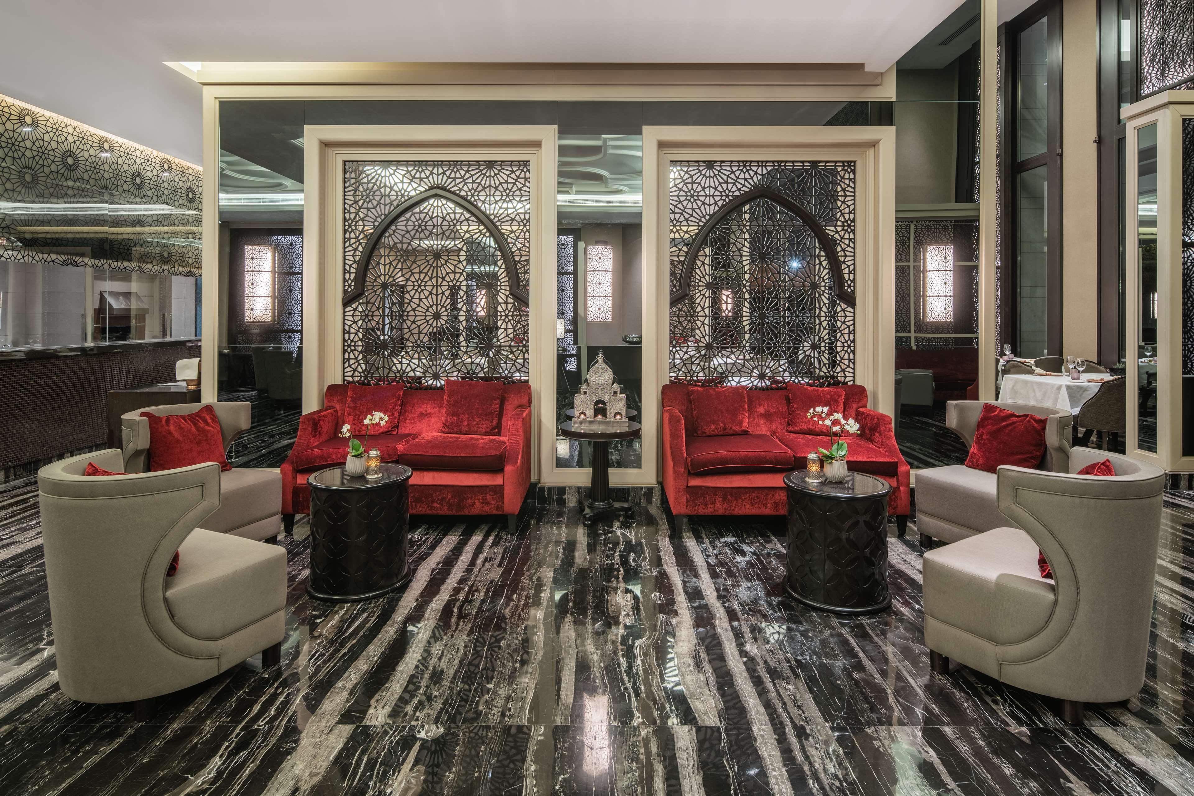 Radisson Collection Muscat, Hormuz Grand Hotel Exterior foto The lobby