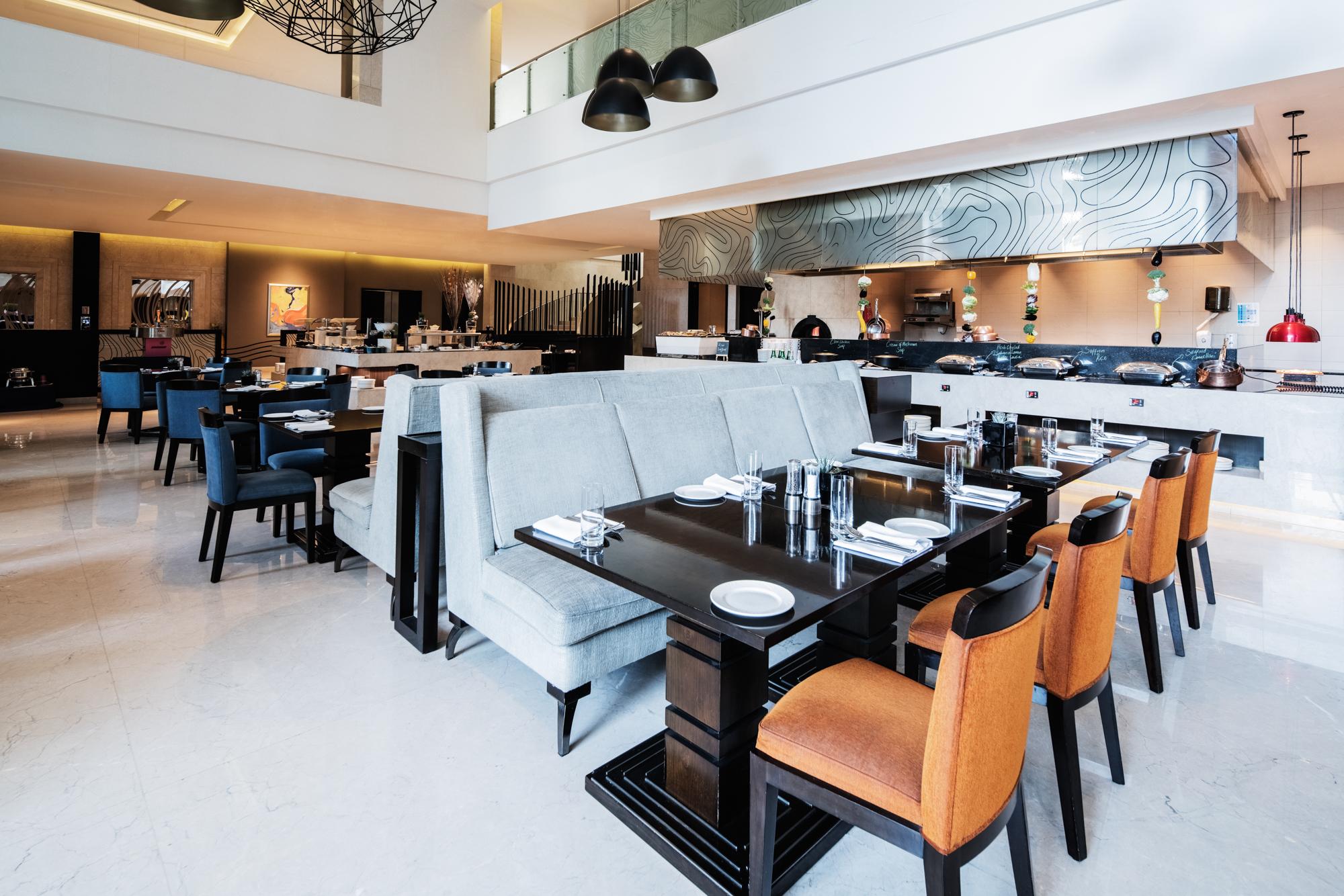 Radisson Collection Muscat, Hormuz Grand Hotel Exterior foto The restaurant