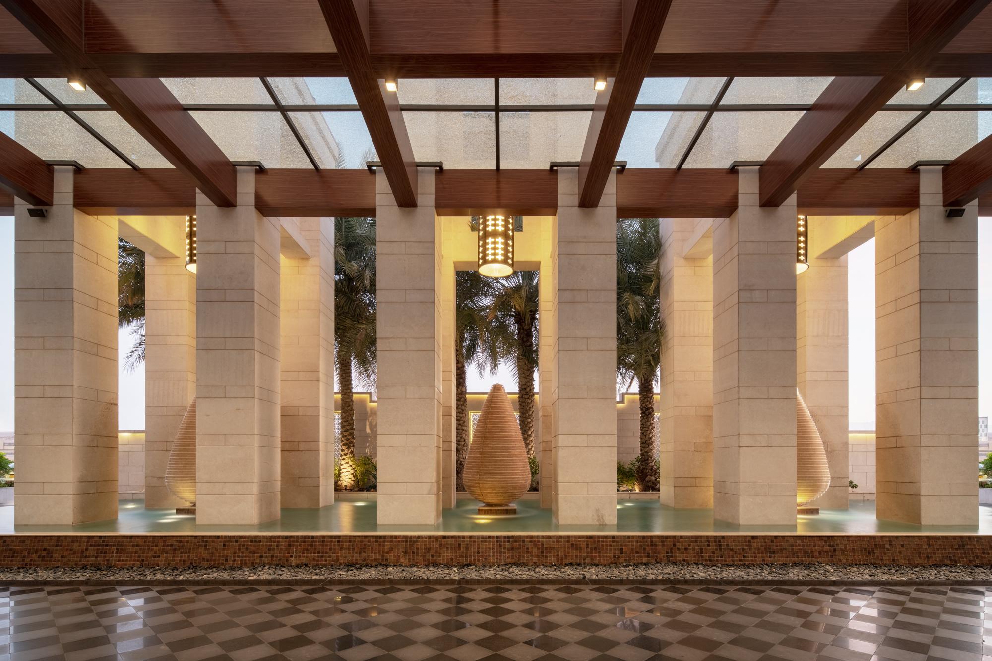 Radisson Collection Muscat, Hormuz Grand Hotel Exterior foto The interior of the hotel