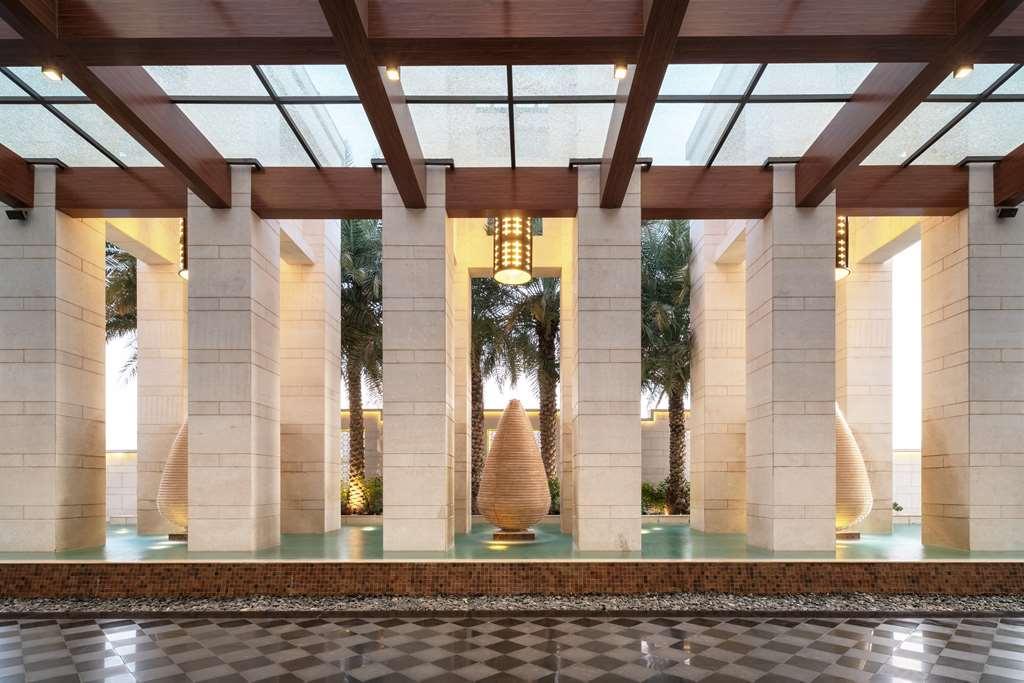 Radisson Collection Muscat, Hormuz Grand Hotel Exterior foto The interior of the hotel